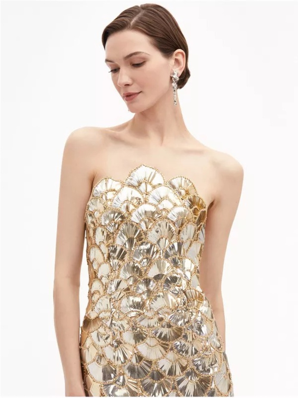 Oscar de la Renta Strapless Sequined Scallop Column Gown - Picture 5 of 8